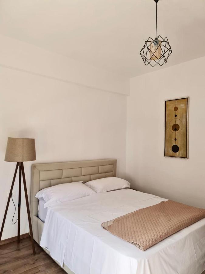Guesthouse "Shtepia Ime" Permet Exterior photo