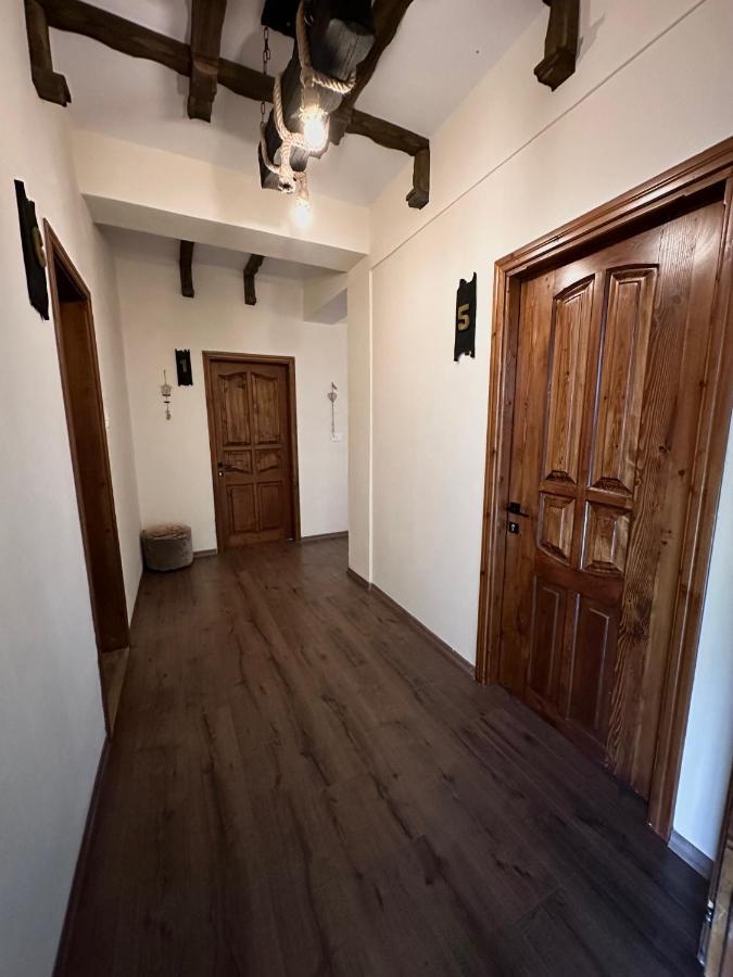 Guesthouse "Shtepia Ime" Permet Exterior photo